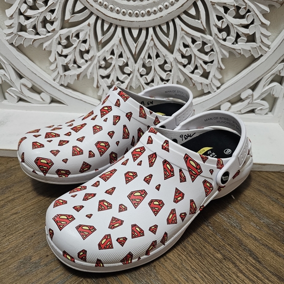 Sketchers work White and Red Superman Clogs (crocs) - Picture 7 of 9